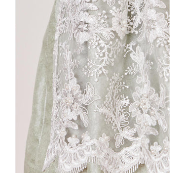 Krüger MADL Dirndl "Zephyra" mit Spitzenschürze 414267 | Hellgrün 50cm