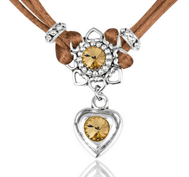 LUISIA Halskette "Chiara" mit Herzblüte, Strassherz und Premium Kristallen | Braun