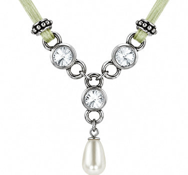 LUISIA® Halskette "Cami" mit Kristallen von Swarovski® und Perle | Lindgrün