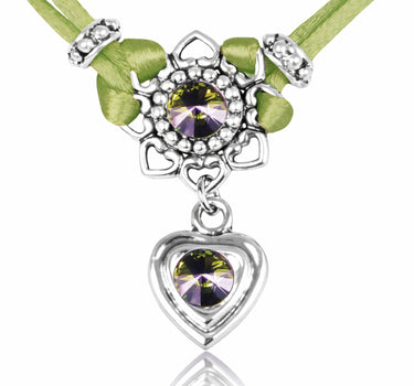 LUISIA Halskette "Chiara" mit Herzblüte, Strassherz und Premium Kristallen | Olivgrün