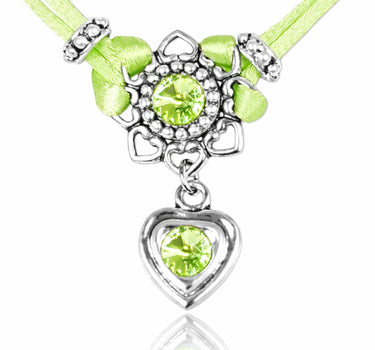 LUISIA Halskette "Chiara" mit Herzblüte, Strassherz und Premium Kristallen | Apfelgrün
