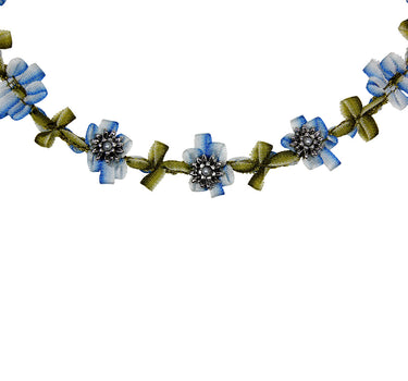 LUISIA Stoffblütencollier "Seraphine" Kropfband mit Edelweiß 48365 | Blau