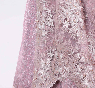 Krüger Dirndl "Palila" Spitzenschürze 409561 | Flieder - 50cm