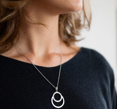 LUISIA Edelstahl Halskette 50+5 cm | Doppelring mit Zirkonia