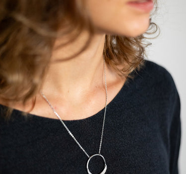 LUISIA Edelstahl Halskette 50+5 cm Silber mit Anhänger | Ring mit Zirkonia