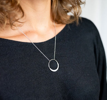 LUISIA Edelstahl Halskette 50+5 cm Silber mit Anhänger | Ring mit Zirkonia