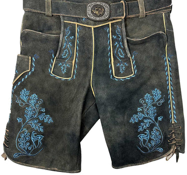 MADDOX Kurze Lederhose "Burgsee" mit Gürtel | Schiefer Blau