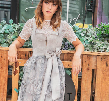 MarJo Dirndl "Dana" mit Spitzenschürze 699165 | Puderrosa 65cm