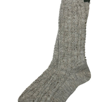 Trachten Shopper Socken mit Zopfmuster und Streifen - Trachtenstrümpfe | Nuss Oliv