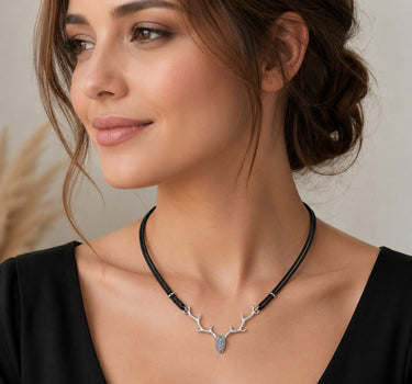 LUISIA® Halskette "Nicola" mit Kristallen von Swarovski® | Schwarz