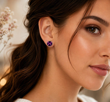 LUISIA® Solitär Ohrstecker "Joy" mit Kristallen von Swarovski® | Amethyst
