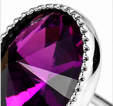 LUISIA® Solitär Ohrstecker "Joy" mit Kristallen von Swarovski® | Amethyst