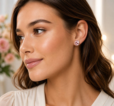 LUISIA® Solitär Ohrstecker "Joy" mit Kristallen von Swarovski® | Light Rose