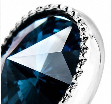 LUISIA® Solitär Ohrstecker "Joy" mit Kristallen von Swarovski® | Montana