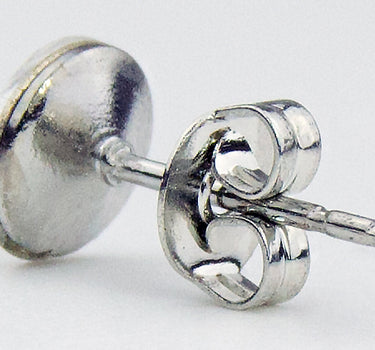 LUISIA Ohrstecker mit Kristallen von Swarovski - 6 mm Light Siam / Rot