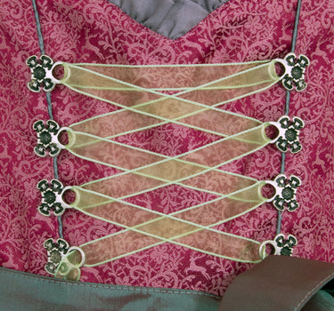 Isar-Trachten Jugend Dirndl "Rabea" | Beere Grau