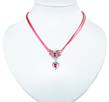 LUISIA Halskette Chiara mit Herzblüte, Strassherz und Kristallen von Swarovski - Pink