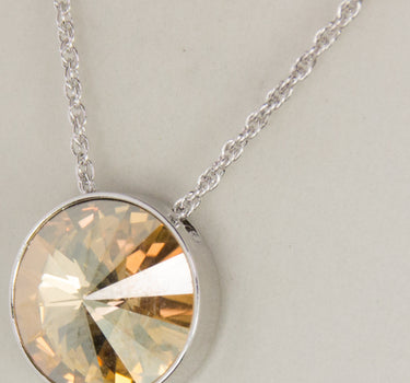 LUISIA Halskette "Sinja" mit Kristallen von Swarovski - 14 mm - Silber / Golden Shadow