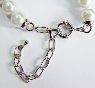 LUISIA Perlen Collier mit großem Anhänger und Kristallen von Swarovski