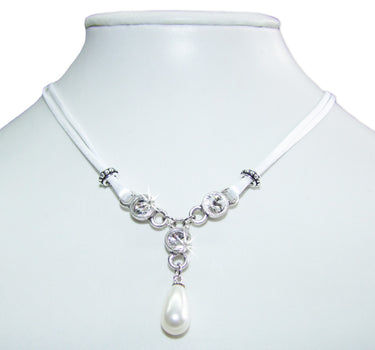 LUISIA Halskette Cami mit Kristallen von Swarovski und Perle - Weiß