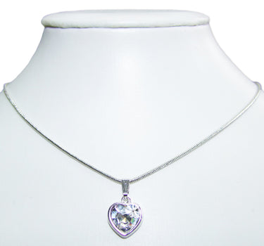 LUISIA Halskette Juna mit Herz Anhänger und Kristallen von Swarovski